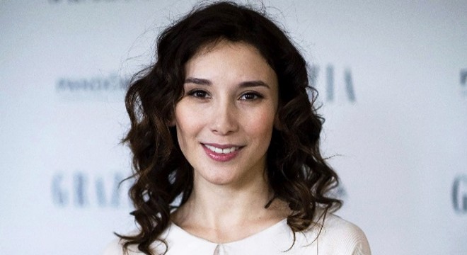 Sibel Kekili Kimdir?