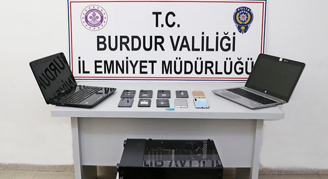 Siber suçlarla mücadele operasyonuna 4 tutuklama