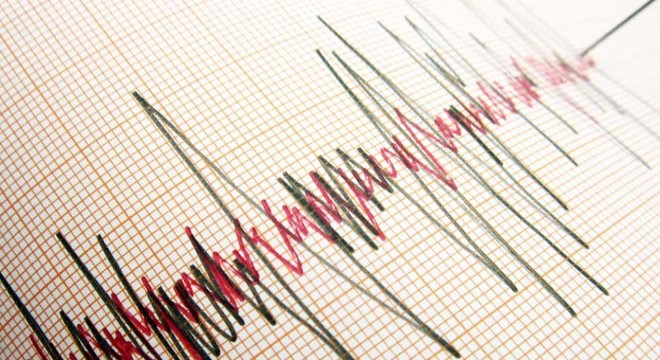 Sındırgı'da 4.5 büyüklüğünde deprem