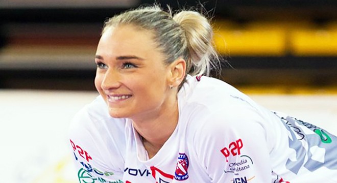 Slovak yıldız Muratpaşa'da