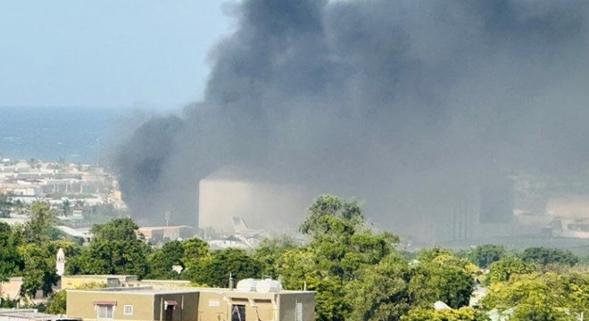 Somali'de askeri helikopter düştü