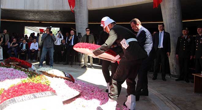 Süleyman Demirel, ölümünün 10'uncu yılında anıldı