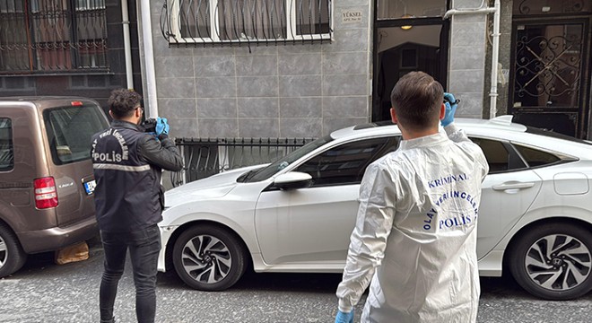 Şüpheli ölüm; evde ölü bulundu
