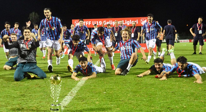 TFF U19 Süper Lig'de şampiyon Trabzonspor