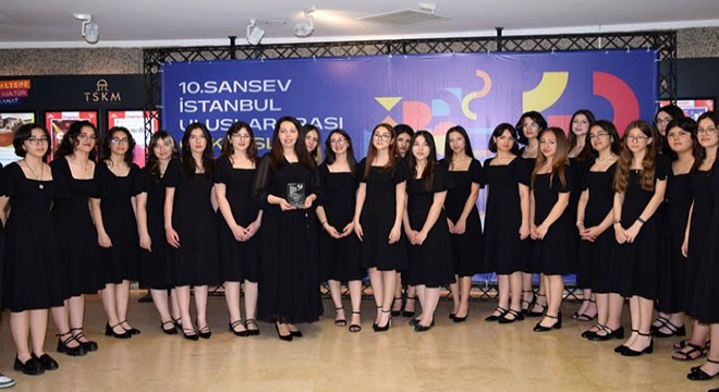 TOBB Anadolu Lisesi Çoksesli Korosu'na 4 ödül