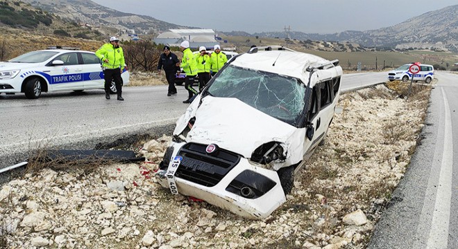 Takla atan aracın sürücüsü hayatını kaybetti