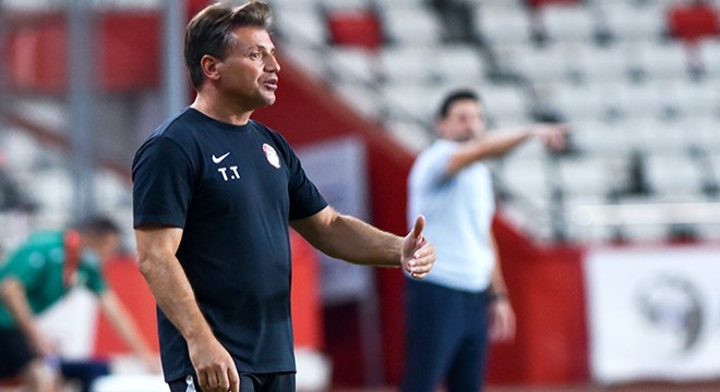 Tamer Tuna, Antalyaspor'da tarih yazıyor