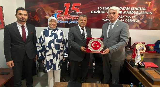 Tanrıöver'den 15 Temmuz Vatan Şehitleri Derneği'ne ziyaret