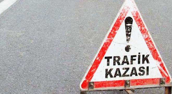 Tarım işçilerini taşıyan minibüs takla attı: 2 ölü, 6 yaralı