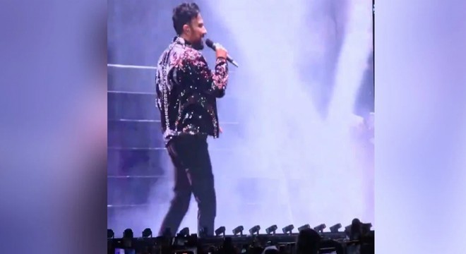 Tarkan, Ankara'da on binleri coşturdu