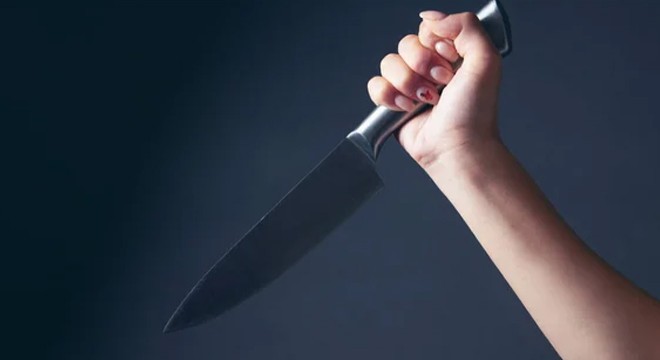 Tartıştığı kocasını bıçaklayarak öldürdü
