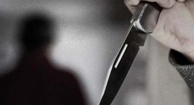 Tartıştığı kocasını boğazından bıçakladı