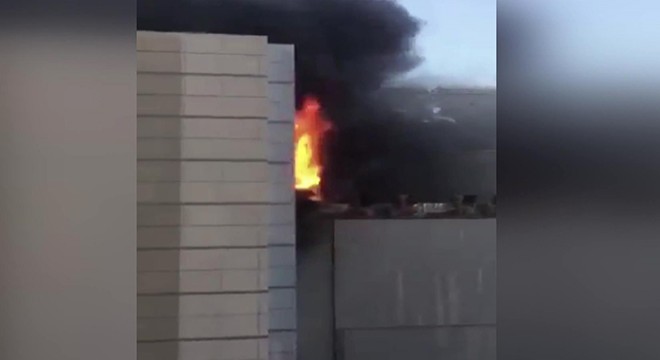 Tayland'da rezidansta yangın