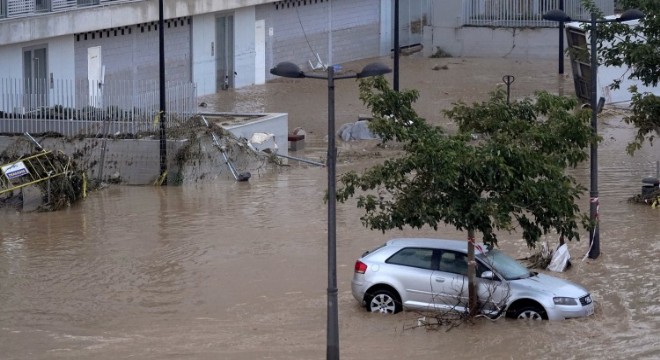 Tayland'da sel; 9 ölü