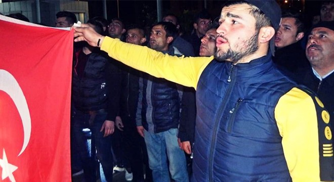 Temizlediği tüfeğin ateş almasıyla öldü