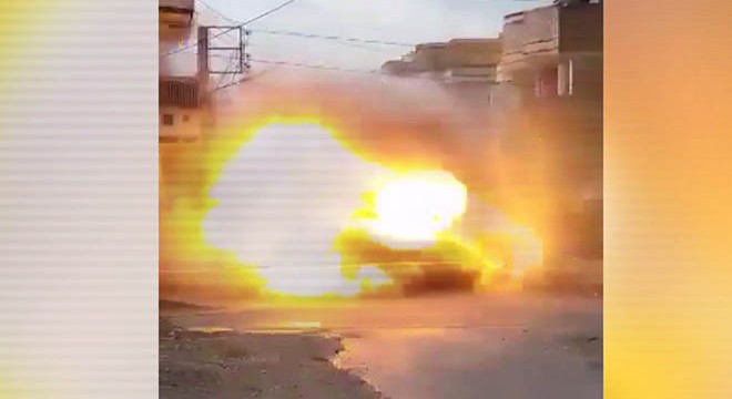 Teröristlerin sığındığı bina havaya uçuruldu