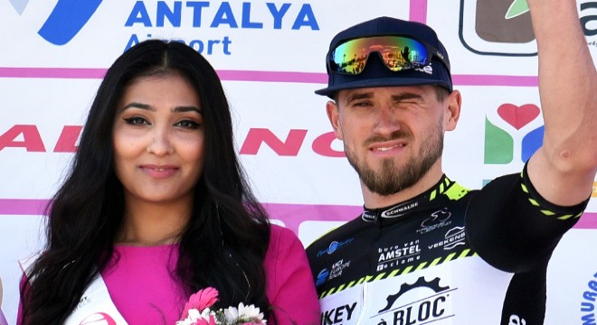 Tour of Antalya'nın kazananı Bas Van Der Kooij