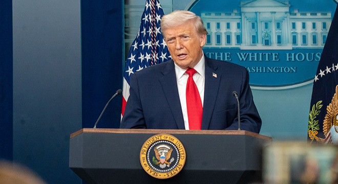 Trump: 34 gemi Hürmüz Boğazı'ndan geçti