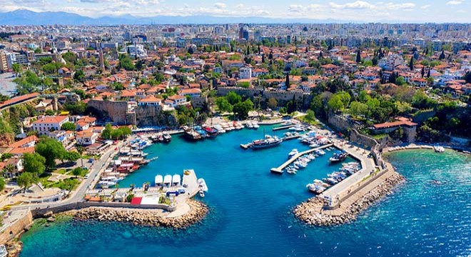 Turizmde üç bayrama 'savaş' etkisi