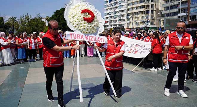 Türk Kızılay'ın 157'nci yılı Antalya'da kutlandı