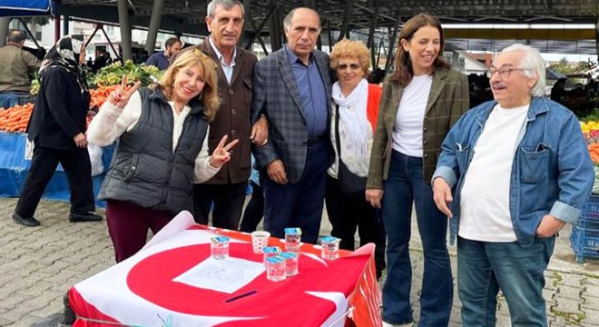 Antalya'da bayrak tartışması: CHP İlçe Başkanı'na hapis talebi
