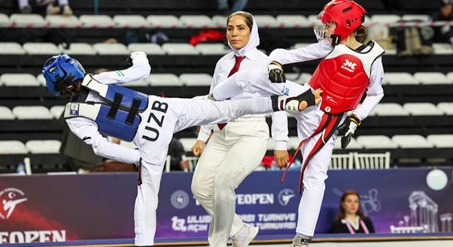 Türkiye Açık Taekwondo Turnuvası'nda 3'üncü gün geride kaldı