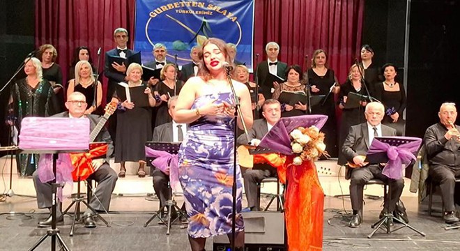 Türkü dostları Antalya'da konserde buluştu