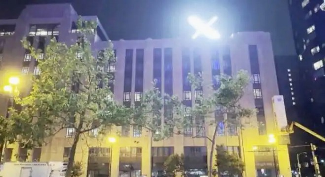 Twitter X'in ışığı çevreyi rahatsız etti