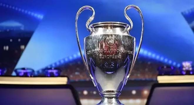 UEFA Şampiyonlar Ligi'nde ilk yarı finalistler belli oldu