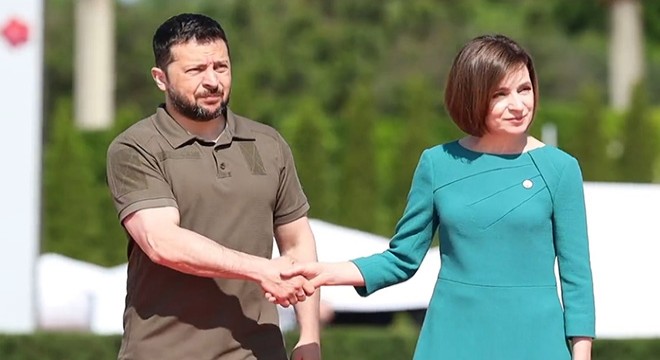 Ukrayna Devlet Başkanı Zelenski, Moldova’ya geldi