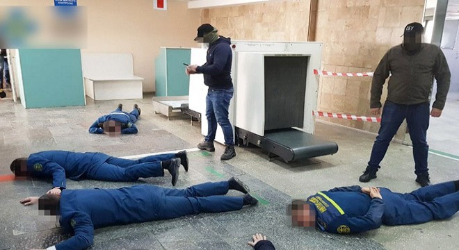 Ukrayna'da gümrük görevlilerine rüşvet operasyonu