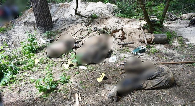 Ukrayna'da toplu mezar bulundu