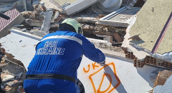 Ukrayna’nın ikinci kurtarıcı ekibi Türkiye’ye ulaştı