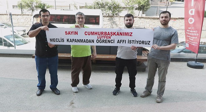 Üniversiteye dönmek için af talebinde bulundular