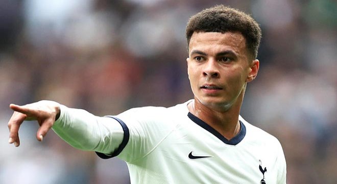 Ünlü futbolcu Dele Alli'nin evine hırsız girdi
