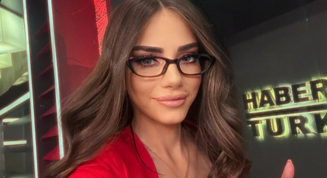 Ünlü spikerin başı takıntılı hayranıyla dertte