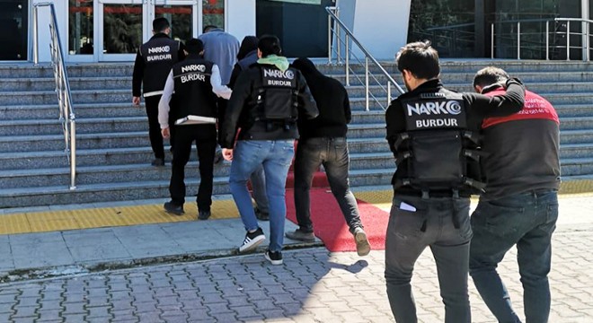 Uyuşturucu operasyonuna 4 tutuklama
