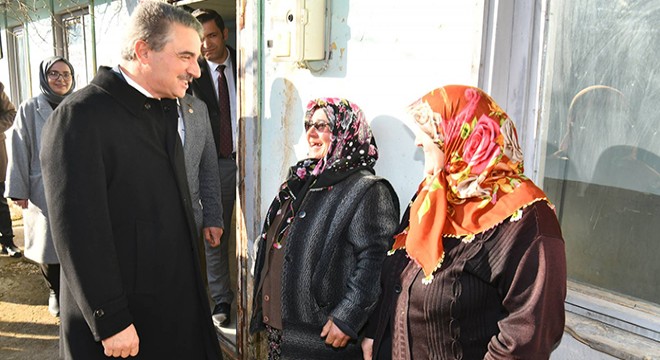 Vali Baruş köylerde inceleme yaptı