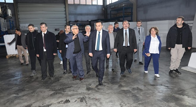 Vali Öksüz, Bucak OSB'yi ziyaret etti