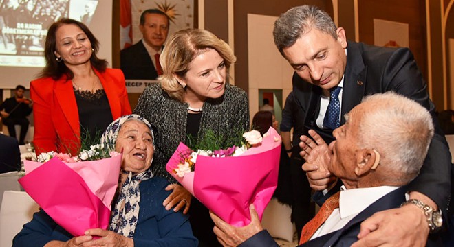 Vali Şahin: Sizler Atatürk'ün yolunda giden öğretmenlersiniz