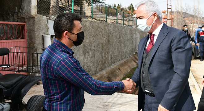 Vali Seymenoğlu: Çevremizde garip bırakmayalım