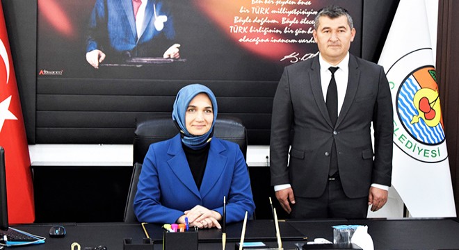 Vali Yiğitbaşı Çay'da
