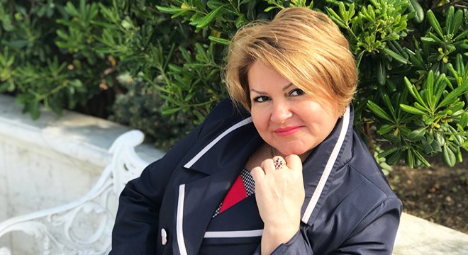 Vali danışmanından ‘çikolata banyosu’ özrü