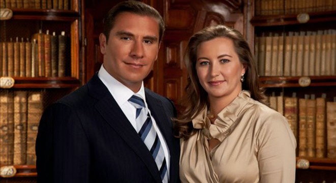 Vali ve senatör eşi helikopter kazasında hayatını kaybetti