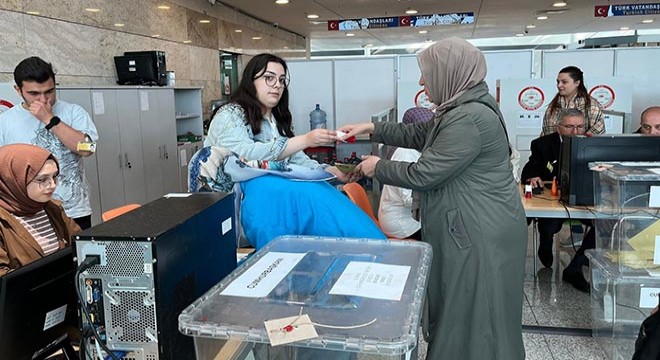 YSK: Yurt dışında 1 milyon 889 bin 398 seçmen oy kullandı