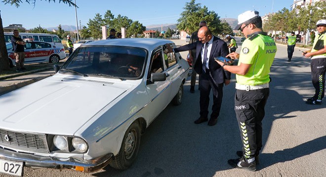 Yalvaç'ta trafik denetimi