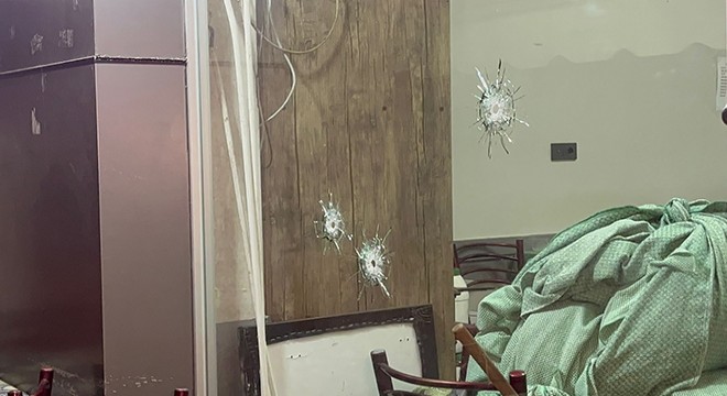 Yaya olarak geldikleri kahvehaneyi kurşunlayıp, kaçtılar