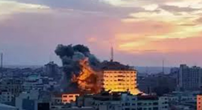 Yemen’den İsrail’e füze saldırısı