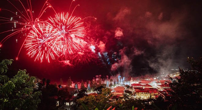 Yeni Zelanda 2025'e 'merhaba' dedi
