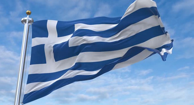 Yunanistan 15 yaş altına sanal medyayı yasaklıyor